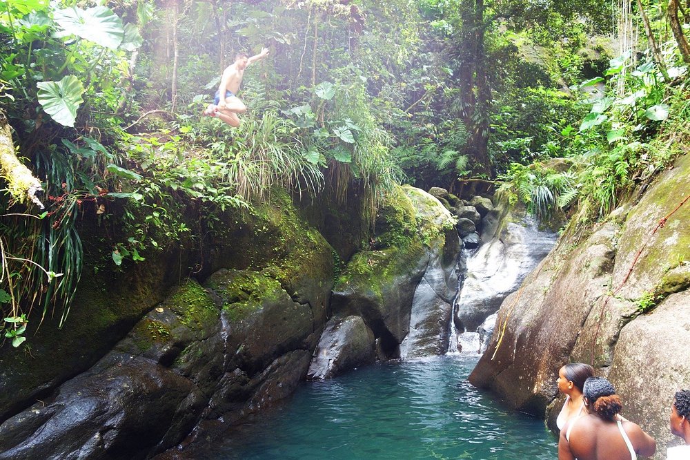 Lundi : Pack soufrière ou chute du carbet - Basse-Terre